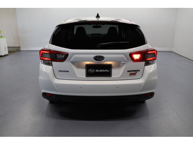 インプレッサスポーツ ＳＴＩスポーツ　アイサイトセイフティプラス　ＬＥＤヘッドライト　ＬＥＤアクセサリーライナー　社外パナＳＤナビＴＶ　ＥＴＣ　１８インチ純正アルミ　シートヒーター　キーレスアクセス＆プッシュスタート　ワンオーナー（28枚目）