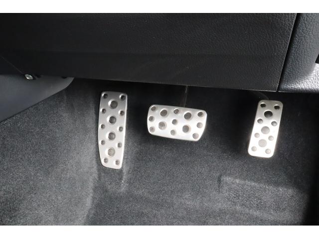 レヴォーグ 2.0GT-Sアイサイト カロッツェリア8inナビ ドラレコ アイサイトVer3 AWD2.0Lターボワゴン車 ワンオーナー ETC バックカメラ Bluetooth接続 CD/DVD 電動パワーシート シートヒーター(17枚目)