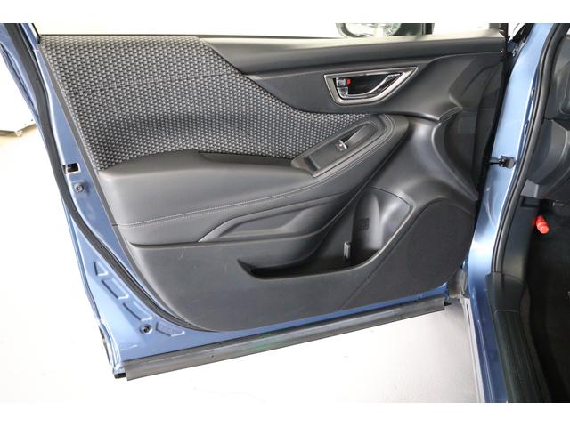 フォレスター アドバンス 新世代アイサイト e-BOXER ルーフレール 8インチパナソニックSDナビ バックカメラ ETC2.0 LEDアクセサリーライナー ドアバイザー トノカバー スマートリヤビューミラー 左右独立温度調整機能付フルオートエアコン(37枚目)