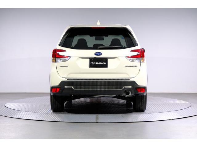 フォレスター プレミアム アイサイト 電動リヤゲート 前後録画ドラレコ スマートビューミラー ステアリングヒーター シートヒーター シートメモリー ダイヤトーンサウンドナビ フルセグTV Bluetooth接続 フロント・サイド・バックカメラ(5枚目)