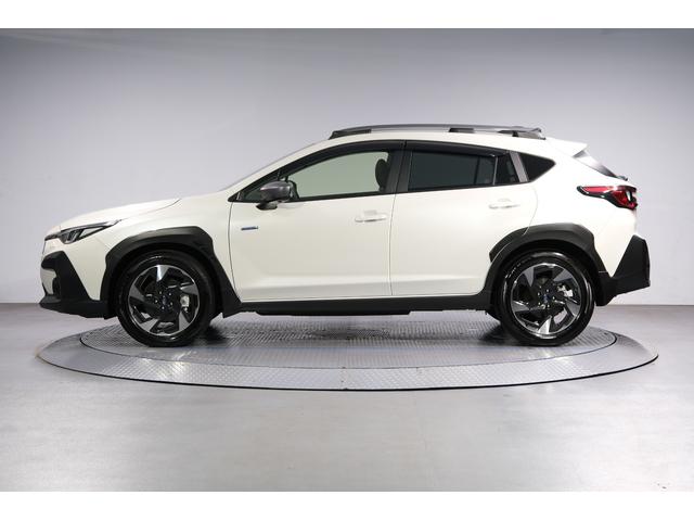 クロストレック リミテッド STIマフラー 低走行! STIマフラー ステアリングヒーター シートヒーター カーゴステップパネル 11.6インチナビ X-MODE AVH SRH VDC SRVD RAB QI充電器(3枚目)