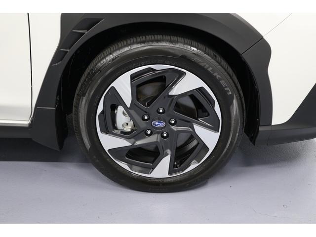 クロストレック リミテッド STIマフラー 低走行! STIマフラー ステアリングヒーター シートヒーター カーゴステップパネル 11.6インチナビ X-MODE AVH SRH VDC SRVD RAB QI充電器(7枚目)