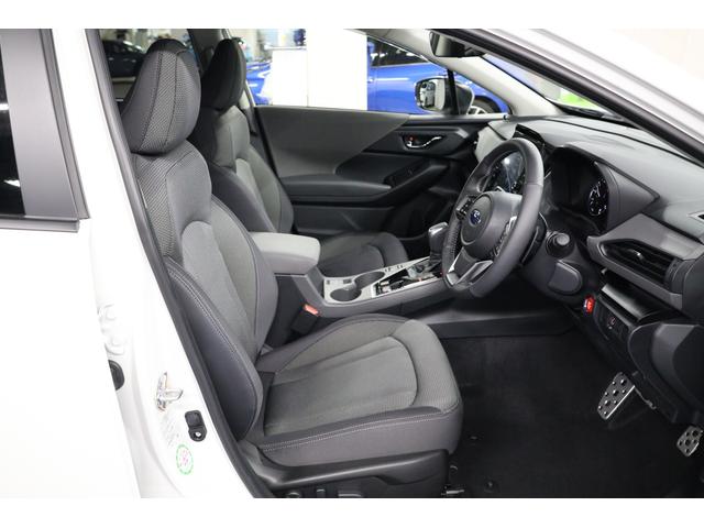 クロストレック リミテッド STIマフラー 低走行! STIマフラー ステアリングヒーター シートヒーター カーゴステップパネル 11.6インチナビ X-MODE AVH SRH VDC SRVD RAB QI充電器(8枚目)