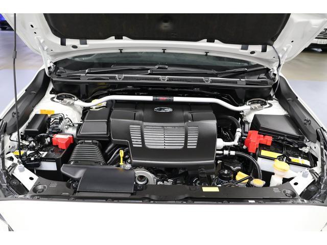 クロストレック リミテッド STIマフラー 低走行! STIマフラー ステアリングヒーター シートヒーター カーゴステップパネル 11.6インチナビ X-MODE AVH SRH VDC SRVD RAB QI充電器(15枚目)