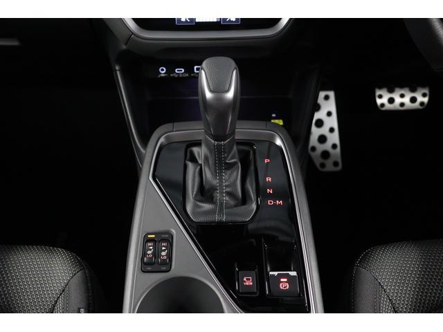 クロストレック リミテッド STIマフラー 低走行! STIマフラー ステアリングヒーター シートヒーター カーゴステップパネル 11.6インチナビ X-MODE AVH SRH VDC SRVD RAB QI充電器(18枚目)