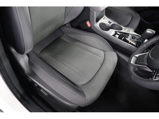 クロストレック リミテッド STIマフラー 低走行! STIマフラー ステアリングヒーター シートヒーター カーゴステップパネル 11.6インチナビ X-MODE AVH SRH VDC SRVD RAB QI充電器(34枚目)