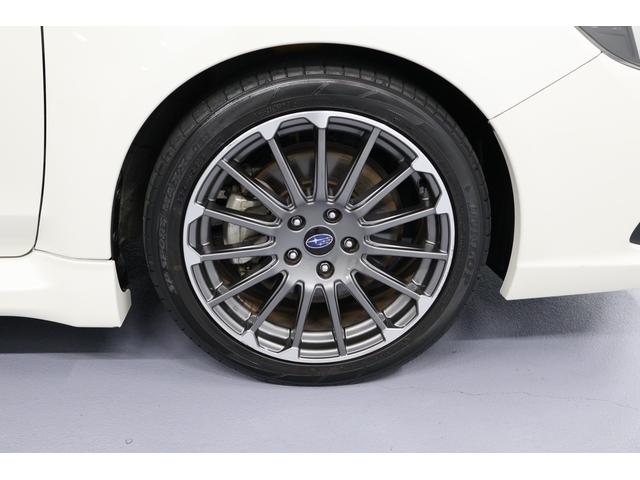 レヴォーグ 1.6STIスポーツアイサイト アプライドD型 タイヤ新品! パナソニック8型ナビ ETC2.0 バックカメラ リアオートマチックブレーキ リアビークルディテクション LEDアクセサリーライナー 本革シート トノカバー(7枚目)