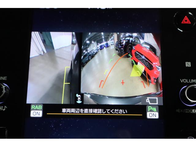 レヴォーグ ＳＴＩ　スポーツ　アイサイトＸ　ＳＴＩエアロ　電動リヤゲート　ドライバーモニタリングシステム　スマートビューミラー　フロント・サイド・バックカメラ　シートメモリー　シートヒーター　１１．６インチモニター　Ｂｌｕｅｔｏｏｔｈ接続　ＥＴＣ２．０（13枚目）