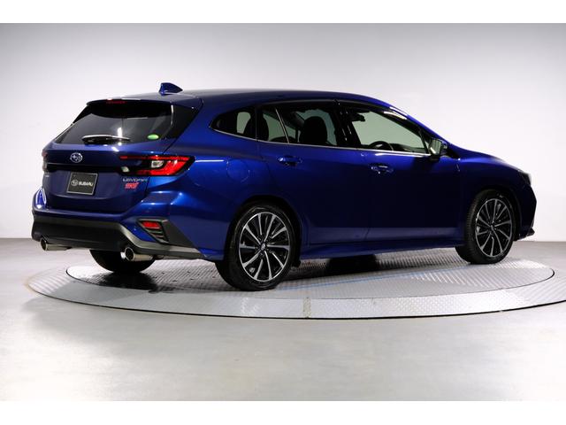 レヴォーグ ＳＴＩ　Ｓｐｏｒｔ　ＥＸ　１１．６ｉｎセンターディスプレイ　１１．６ｉｎセンターディスプレイ　ドライブレコーダー　フロント・サイド・バックカメラ　アイサイトＸ　ドアバイザー　ＥＴＣ　電動リヤゲート（2枚目）