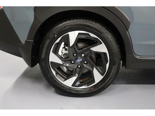 クロストレック リミテッド　ＡＷＤ　ｅ－ＢＯＸＥＲ　　元弊社社有車　ルーフレール　１１．６インチセンターディスプレイ　アラウンドビューモニター　シートヒーター　ステアリングヒーター　前後録画ドライブレコーダー　ＥＴＣ２．０　トノカバー　ドアバイザー（22枚目）