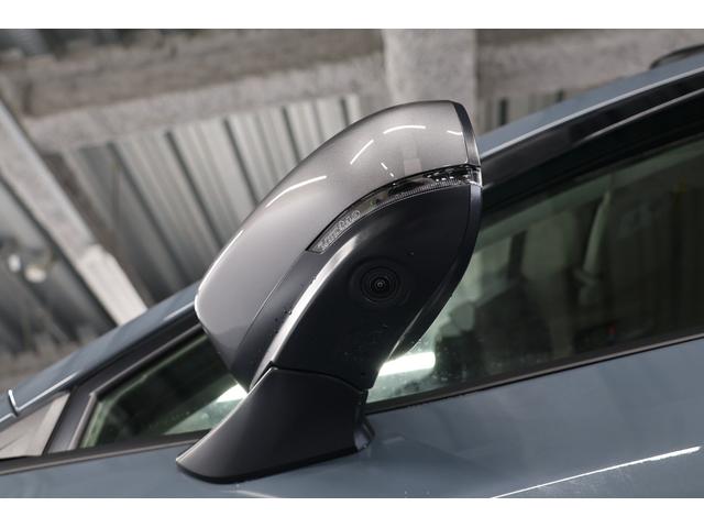 クロストレック リミテッド　ＡＷＤ　ｅ－ＢＯＸＥＲ　　元弊社社有車　ルーフレール　１１．６インチセンターディスプレイ　アラウンドビューモニター　シートヒーター　ステアリングヒーター　前後録画ドライブレコーダー　ＥＴＣ２．０　トノカバー　ドアバイザー（32枚目）