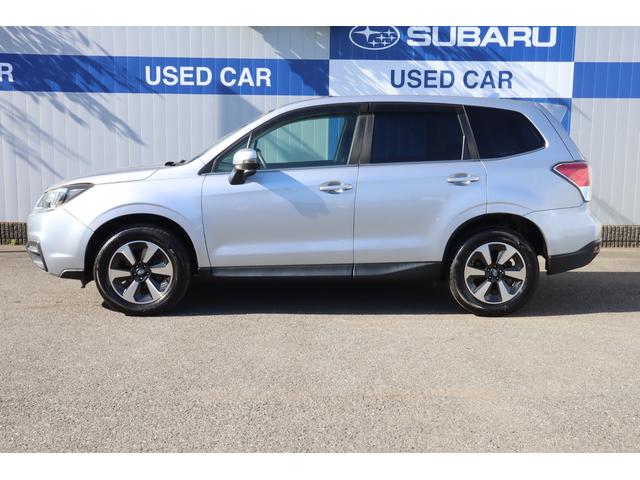 フォレスター ２．０ｉ－Ｌ　アイサイトＶｅｒ３　ナビ　ＥＴＣ　バックカメラ　パナソニック製メモリーナビ　Ｂｌｕｅｔｏｏｔｈ接続　フルセグＴＶ　ＤＶＤ再生　ハンズフリー通話機能　ＥＴＣ　バックカメラ　シートヒーター（3枚目）