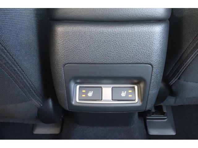 フォレスター ２．０ｉ－Ｌ　アイサイトＶｅｒ３　ナビ　ＥＴＣ　バックカメラ　パナソニック製メモリーナビ　Ｂｌｕｅｔｏｏｔｈ接続　フルセグＴＶ　ＤＶＤ再生　ハンズフリー通話機能　ＥＴＣ　バックカメラ　シートヒーター（14枚目）