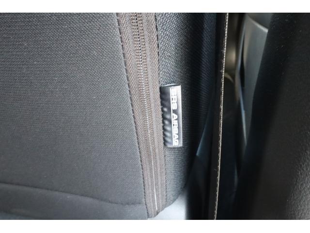 フォレスター ２．０ｉ－Ｌ　アイサイトＶｅｒ３　ナビ　ＥＴＣ　バックカメラ　パナソニック製メモリーナビ　Ｂｌｕｅｔｏｏｔｈ接続　フルセグＴＶ　ＤＶＤ再生　ハンズフリー通話機能　ＥＴＣ　バックカメラ　シートヒーター（25枚目）