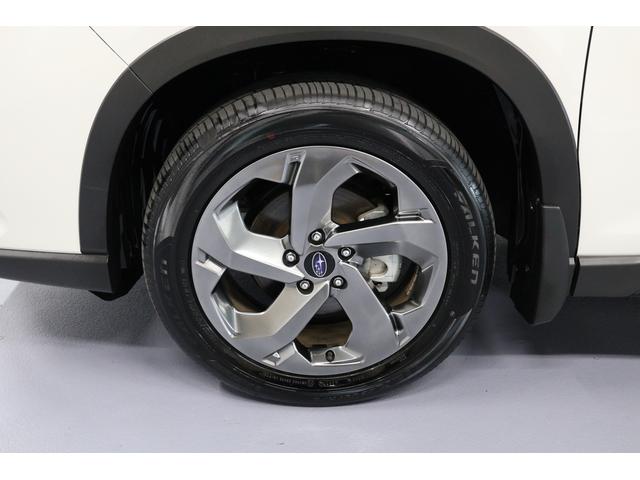 フォレスター STIスポーツ 走行少な目7,000km台! パナソニック8型ナビ ETC2.0 フロント・サイド・バックカメラ スバルリアビークルディテクション リアオートマチックブレーキシステム コーナーセンサー スマートリアビューカメラ(24枚目)