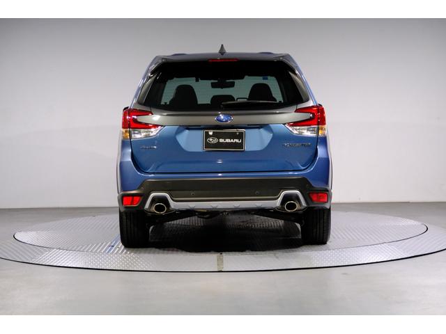 フォレスター スポーツ 新世代アイサイト X-MODE アイサイトセーフティプラス(視界拡張) パワーリヤゲート ダイアトーン8インチナビ ETC2.0 ドライブレコーダー X-MODE シートヒーター ステリングヒーター ドアバイザー(5枚目)