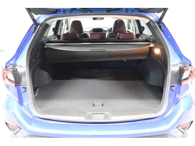 レヴォーグ ＳＴＩ　Ｓｐｏｒｔ　ＥＸ　純正オプションリヤスポイラー　アイサイトＸ／シートヒーター／スマートリヤビューミラー／ハンズフリーオープンパワーリヤゲート／１１．６インチマルチインフォメーションディスプレイ／ＥＴＣ／ドラレコ／フロント・サイド・リヤカメラ（10枚目）