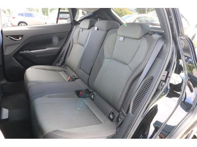 クロストレック リミテッド　１１．６ｉｎセンターディスプレイ　ＥＴＣ　対歩行者保護エアバッグ　全車速追従機能付クルーズコントロール　Ｂｌｕｅｔｏｏｔｈ接続　アップルカープレイやアンドロイドオート対応　フロント＆サイド＆バックカメラ（43枚目）