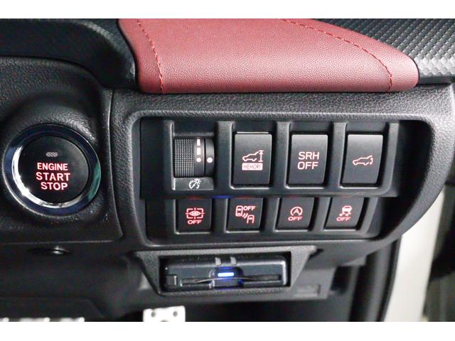 フォレスター ＳＴＩスポーツ　新世代アイサイト　専用レザーシート　２年間走行距離無制限スバルあんしん保証付き／ＥＴＣ／４ＷＤ／バックカメラ／スマートキー／パワーシート／レザーシート／ＬＥＤヘッドライト／パドルシフト／フルセグＴＶ／プッシュスタート／ＤＶＤ再生（16枚目）