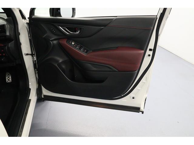 フォレスター ＳＴＩスポーツ　新世代アイサイト　専用レザーシート　２年間走行距離無制限スバルあんしん保証付き／ＥＴＣ／４ＷＤ／バックカメラ／スマートキー／パワーシート／レザーシート／ＬＥＤヘッドライト／パドルシフト／フルセグＴＶ／プッシュスタート／ＤＶＤ再生（38枚目）