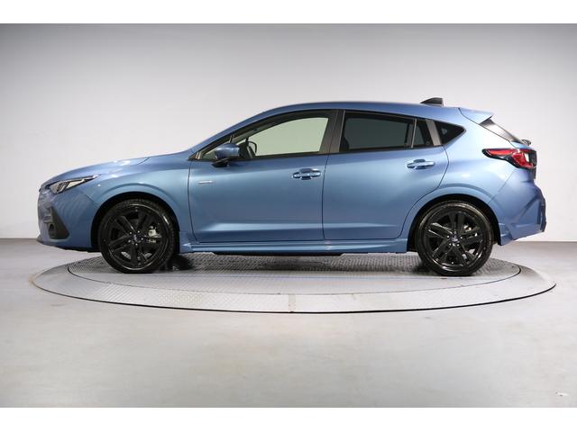 インプレッサ ST-G 走行距離少な目10,000km台! パワーシート シートメモリー デジタルマルチビューモニター ステアリングヒーター フロントシートヒーター フロント・サイド・バックカメラ ドアバイザー ETC オートビークルホー(3枚目)