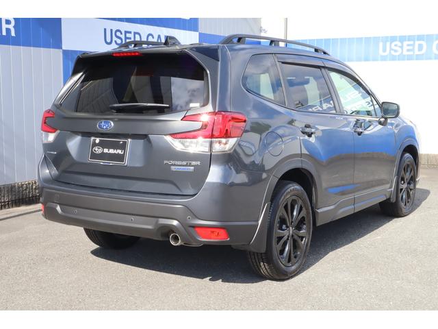 東京スバル認定Ｕ−ＣＡＲ！人気色マグネタイトグレーのフォレスタータが入荷！走行距離も少なくオススメの一台です！ダイヤトーン８ｉｎナビ！ＥＴＣ！ドライブレコーダー！