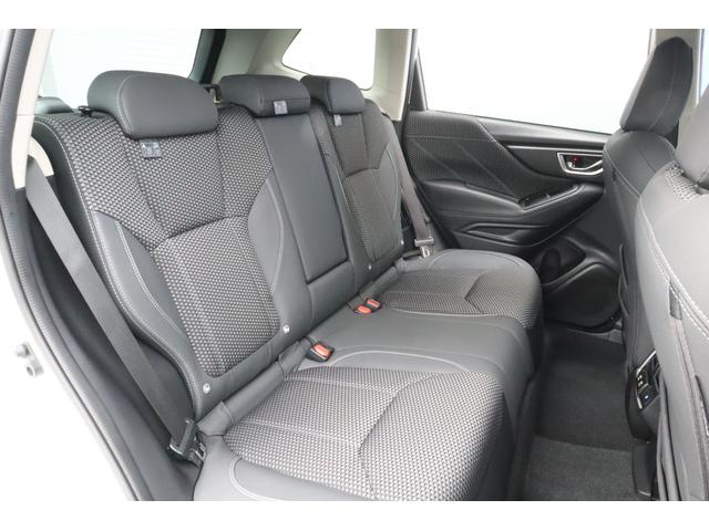 フォレスター アドバンス パナソニック8inナビ ETC シートヒーター 新世代アイサイト ツーリングアシスト CD/DVD Bluetooth接続 Blu-ray再生機能 パワーシート サイド・バックカメラ(9枚目)