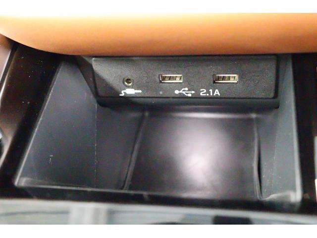 レガシィアウトバック リミテッドEX ブラウンレザー仕様 走行10,000km台! 純正11.6インチモニターナビ ETC2.0 前後サイドカメラ リアオートマチックブレーキ リアビークルディテクション カーゴステップパネル ドアエッジモール(15枚目)
