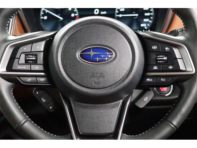 レガシィアウトバック リミテッドEX ブラウンレザー仕様 走行10,000km台! 純正11.6インチモニターナビ ETC2.0 前後サイドカメラ リアオートマチックブレーキ リアビークルディテクション カーゴステップパネル ドアエッジモール(19枚目)