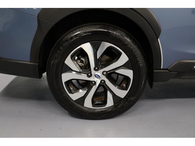 レガシィアウトバック リミテッドEX ブラウンレザー仕様 走行10,000km台! 純正11.6インチモニターナビ ETC2.0 前後サイドカメラ リアオートマチックブレーキ リアビークルディテクション カーゴステップパネル ドアエッジモール(22枚目)