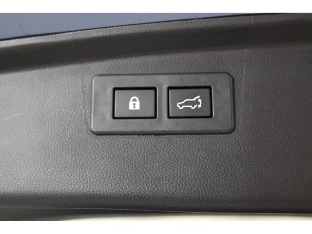 レガシィアウトバック リミテッドEX ブラウンレザー仕様 走行10,000km台! 純正11.6インチモニターナビ ETC2.0 前後サイドカメラ リアオートマチックブレーキ リアビークルディテクション カーゴステップパネル ドアエッジモール(28枚目)