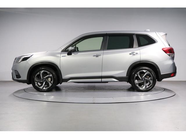 フォレスター アドバンス　ダイアトーンナビ　前後ドラレコ　ＥＴＣ　前後ドラレコ　前後サイドカメラ　ＣＤ　ＵＳＢ入力　Ｂｌｕｅｔｏｏｔｈ接続　ミュージックプレーヤー接続　ミュージックサーバー　ＥＴＣ２．０　シートヒーター　パワーゲート　スマートキー（3枚目）