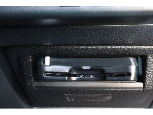 レヴォーグ 2.0STIスポーツアイサイト 8inナビ ETC ドラレコ STIフロントリップスポイラー 本革シート パワーシート シートヒーター 左右独立温度調整機能付きフルオートエアコン オートハイビーム ステアリング連動ヘッドライト(13枚目)