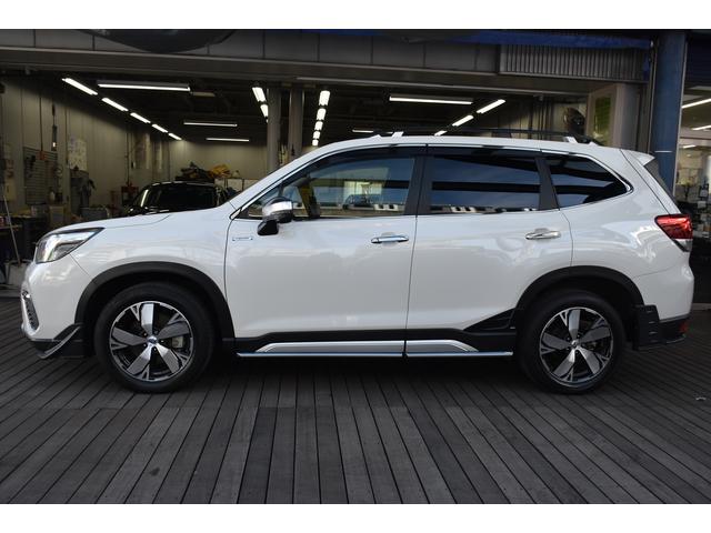 フォレスター アドバンス　デジタルミラー　ＳＴＩエアロ　フロントカメラ　パワーリヤゲート　　サイドビューモニター　　ドライバーモニタリングシステム　　アイサイトセイフティプラス【運転支援・視界拡張】　　ルーフレール（3枚目）