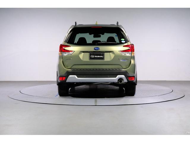 フォレスター Ａｄｖａｎｃｅ　ＥｙｅＳｉｇｈｔ搭載車　Ｘモード　パワーリヤゲート　リヤビークルディティクション　オートビークルホールド　ステアリング連動ヘッドランプ　フロント・サイドビューカメラ　リヤビューカメラ（5枚目）