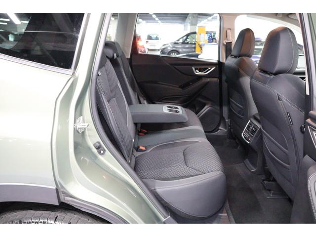 フォレスター Ａｄｖａｎｃｅ　ＥｙｅＳｉｇｈｔ搭載車　Ｘモード　パワーリヤゲート　リヤビークルディティクション　オートビークルホールド　ステアリング連動ヘッドランプ　フロント・サイドビューカメラ　リヤビューカメラ（9枚目）