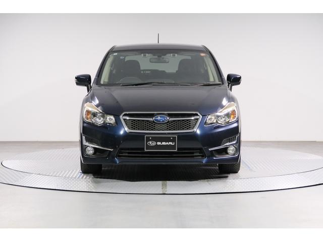 ヘッドライトは明るいＨＩＤ製！ヘッドライトウォッシャーも搭載しております！フロント録画タイプのドライブレコーダーもあります！