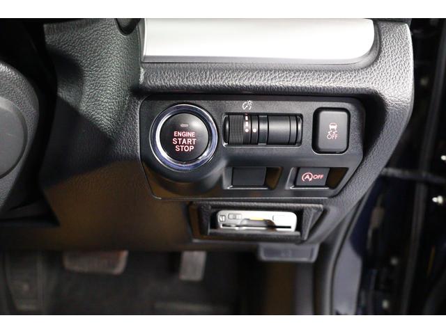 ＥＴＣもビルトインカバーに収納済みです！横滑り防止装置ナビも搭載しております！