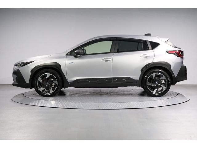 クロストレック リミテッド　ＡＷＤ　ＬＥＤライナー　ＥＴＣ２．０　ドアバイザー　樹脂製カーゴステップパネル　フロントカメラ　サイドカメラ　リヤカメラ　後退時ブレーキシステム　シートヒーター　Ｘモード（3枚目）