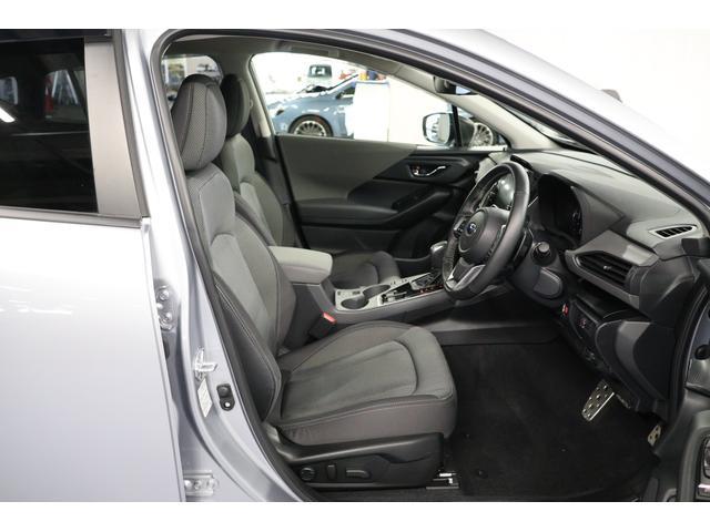 クロストレック リミテッド　ＡＷＤ　ＬＥＤライナー　ＥＴＣ２．０　ドアバイザー　樹脂製カーゴステップパネル　フロントカメラ　サイドカメラ　リヤカメラ　後退時ブレーキシステム　シートヒーター　Ｘモード（18枚目）