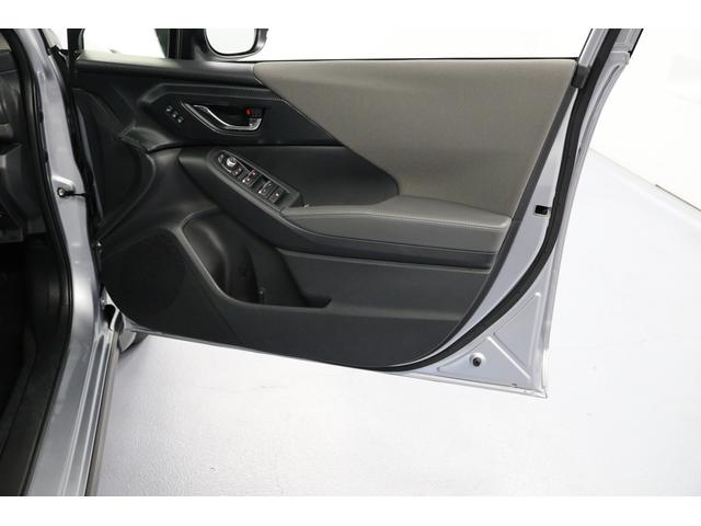 クロストレック リミテッド　ＡＷＤ　ＬＥＤライナー　ＥＴＣ２．０　ドアバイザー　樹脂製カーゴステップパネル　フロントカメラ　サイドカメラ　リヤカメラ　後退時ブレーキシステム　シートヒーター　Ｘモード（37枚目）