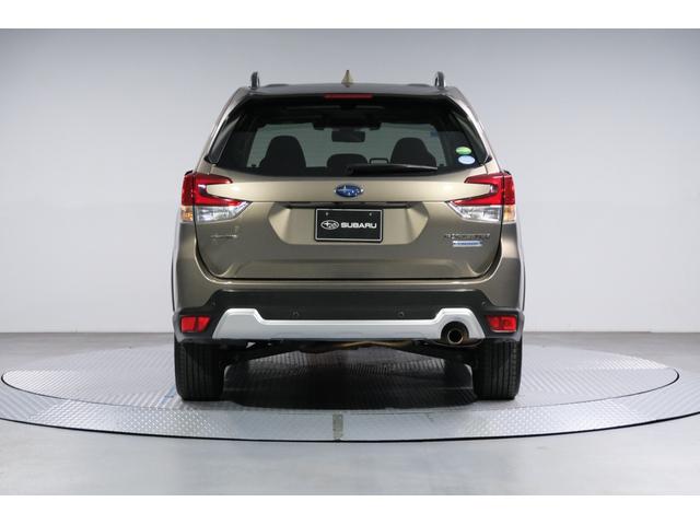フォレスター Advance EyeSight搭載車 タイヤ4本新品交換 2年間走行距離無制限スバルあんしん保証付き/ETC/4WD/バックカメラ/スマートキー/パワーシート/シートヒーター/LEDヘッドライト/パドルシフト/フルセグTV/プッシュスタート/DVD再生(5枚目)