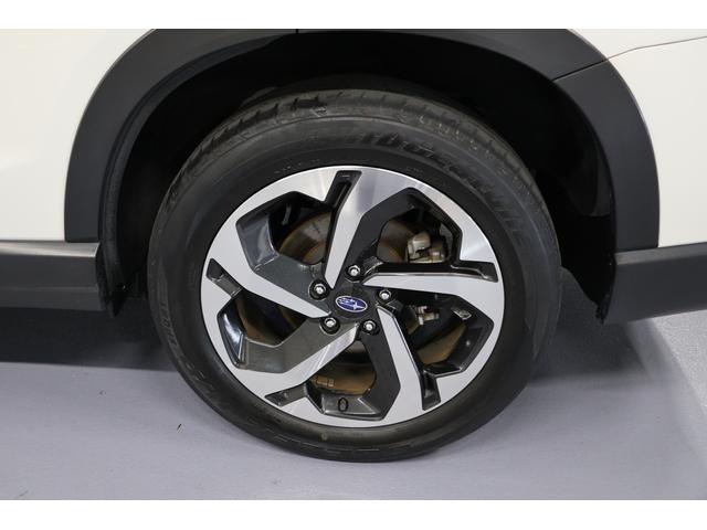 フォレスター アドバンス 新世代アイサイト タイヤ4本新品交換 2年間走行距離無制限スバルあんしん保証付き/ETC/4WD/バックカメラ/スマートキー/パワーシート/レザーシート/LEDヘッドライト/パドルシフト/フルセグTV/プッシュスタート/DVD再生(23枚目)