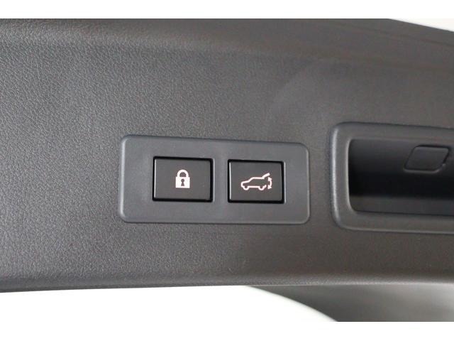 �����Q�[�g��d���ŊJ�ł���p���[�����Q�[�g�B���ו��Ŏ肪�ӂ������Ă��鎞��A�͂Ȃꂽ�ꏊ����ł��A�X�C�b�`�ЂƂŃJ�[�S���[���ɃA�N�Z�X�ł��܂��B