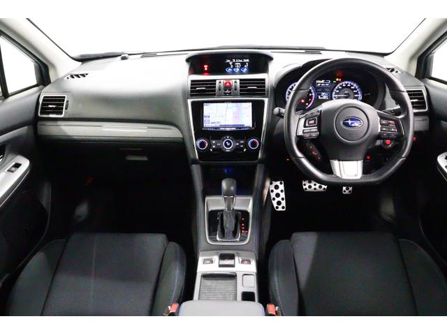 レヴォーグ 1.6GT-Sアイサイト アドバンスドセイフティパッケージ 1年間走行距離無制限スバルあんしん保証付き/バックカメラ/パワーシート/LEDヘッドライト/パドルシフト/フルセグTV/プッシュスタート/DVD再生(6枚目)