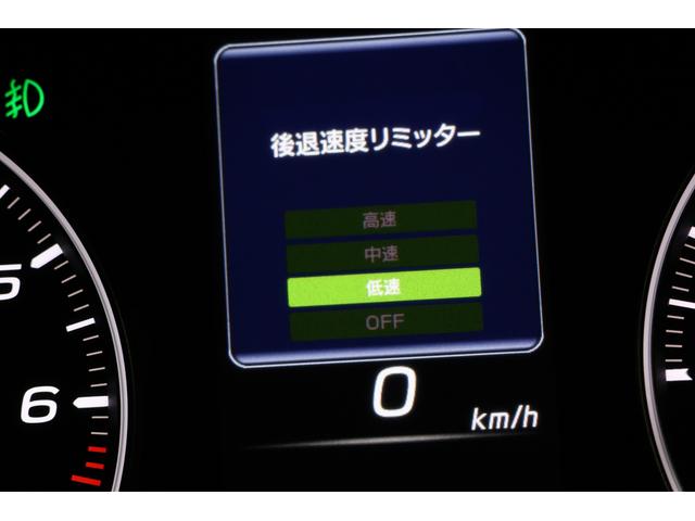 クロストレック リミテッド　ＡＷＤ　ｅ－ＢＯＸＥＲ　ルーフレール　１１．６インチセンターインフォメーションディスプレイ　フロントカメラ　サイドカメラ　リヤカメラ　運転席助手席シートヒーター　Ｘモード　ドライバーズモニタリングシステム（48枚目）