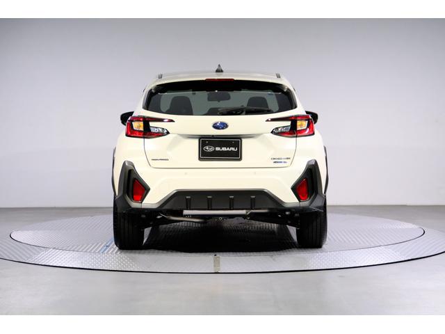 クロストレック ツーリング　ＡＷＤ　２．０ｅボクサー　１１．６インチセンターディスプレイ　ＥＴＣ２．０　ドライブレコーダー　デジタルマルチビューカメラ　シートヒーター　ステアリングヒーター　ｅボクサー　ＳＲＨ　ＡＶＨ（5枚目）