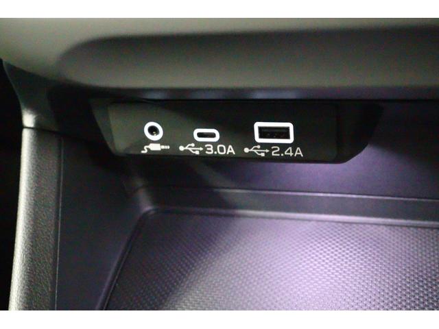 クロストレック ツーリング　ＡＷＤ　２．０ｅボクサー　１１．６インチセンターディスプレイ　ＥＴＣ２．０　ドライブレコーダー　デジタルマルチビューカメラ　シートヒーター　ステアリングヒーター　ｅボクサー　ＳＲＨ　ＡＶＨ（43枚目）