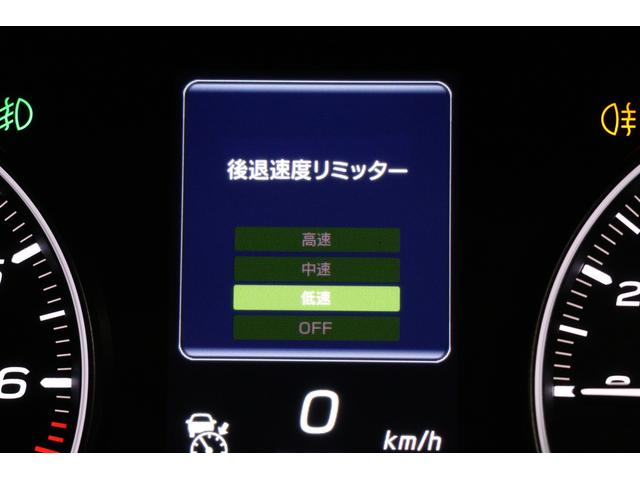 クロストレック ツーリング　ＡＷＤ　２．０ｅボクサー　１１．６インチセンターディスプレイ　ＥＴＣ２．０　ドライブレコーダー　デジタルマルチビューカメラ　シートヒーター　ステアリングヒーター　ｅボクサー　ＳＲＨ　ＡＶＨ（54枚目）