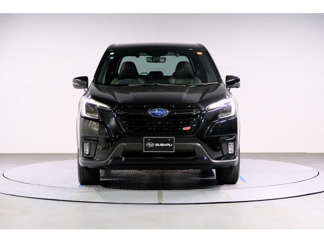 フォレスター ＳＴＩスポーツ　新世代アイサイト　デジタルミラー前後ドラレコ　パナソニック製８型ナビ　Ｂｌｕｅｔｏｏｔｈオーディオ　ＥＴＣ２．０　フロントビューカメラ　　サイドビューカメラ　リヤビューカメラ　電動リヤゲート（4枚目）